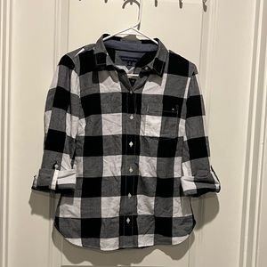 NWT Tommy Hilfiger buffalo checks black and white button down shirt